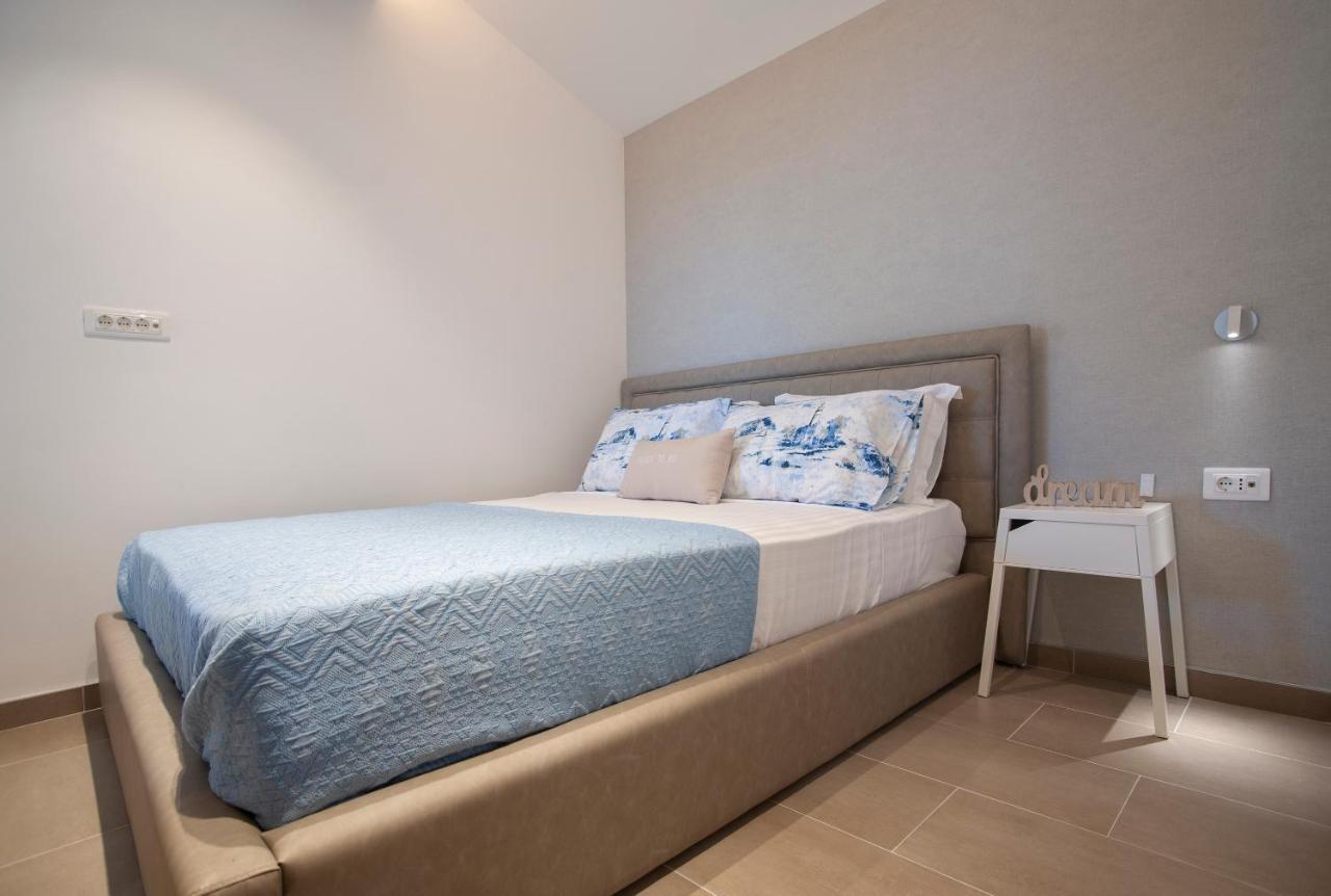 Vila Sofija Kotor Luaran gambar