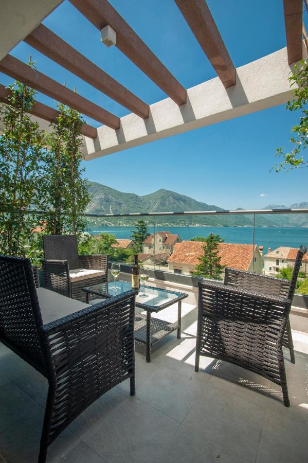 Vila Sofija Kotor Luaran gambar